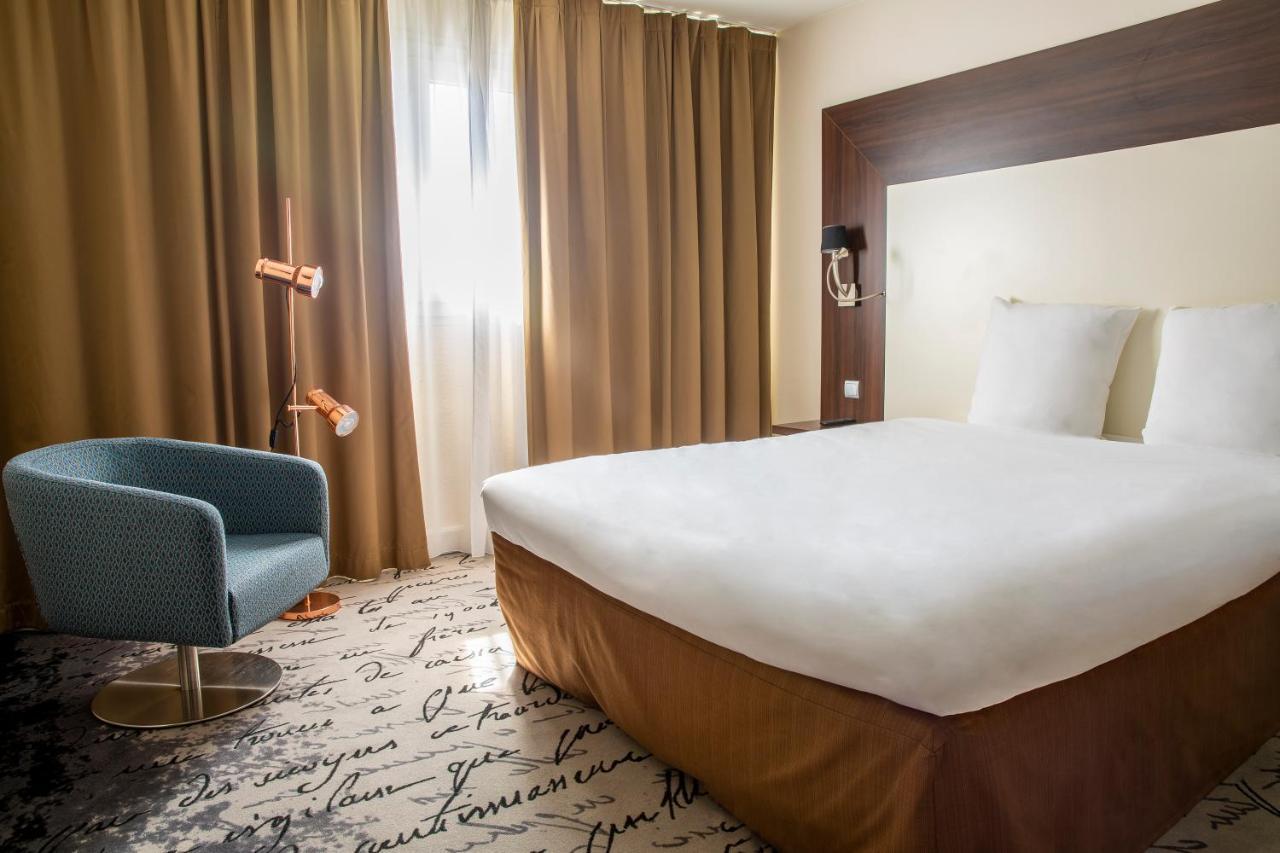 Mercure Paris Porte D'Orleans Монруж Екстер'єр фото
