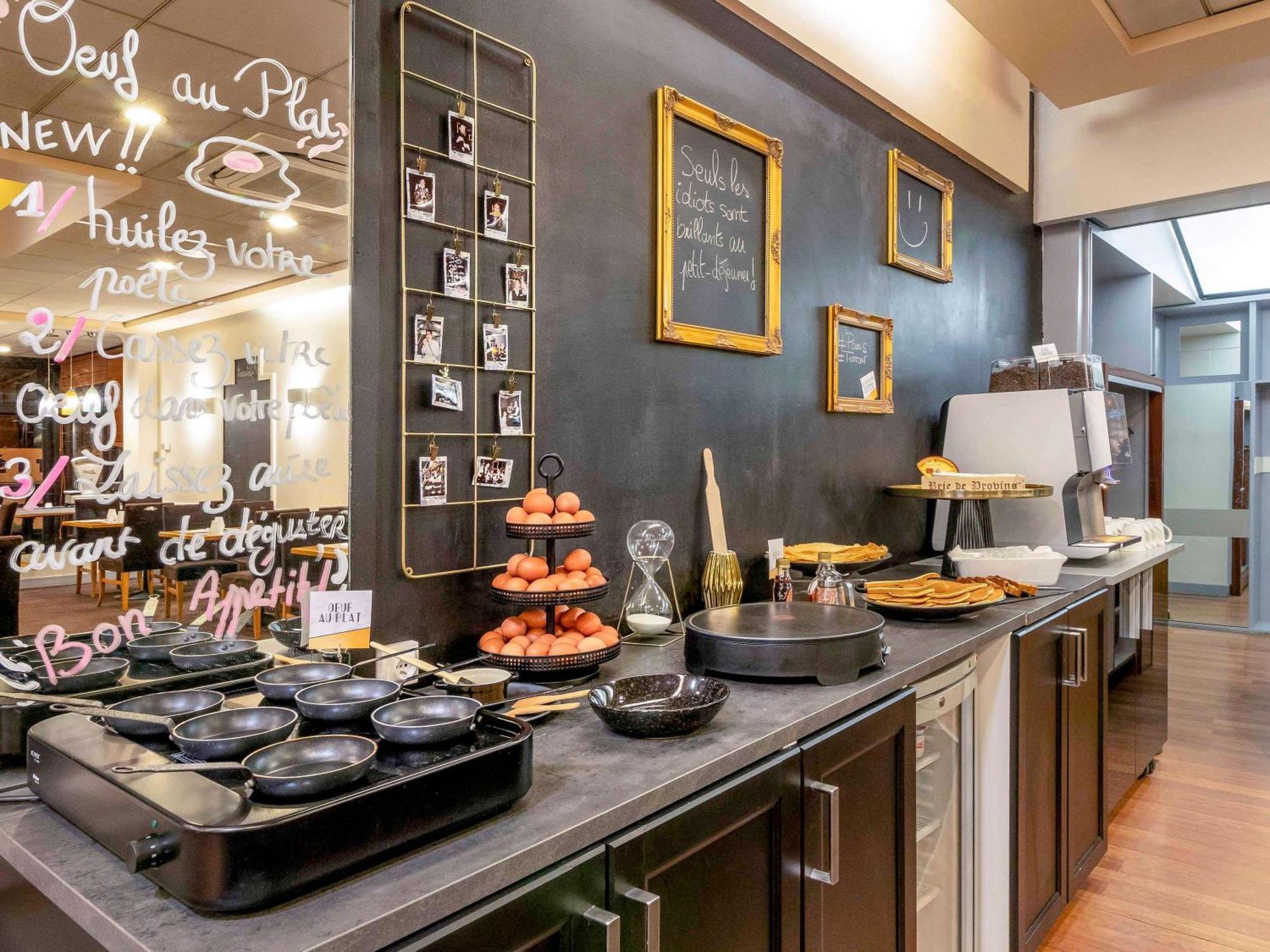 Mercure Paris Porte D'Orleans Монруж Екстер'єр фото