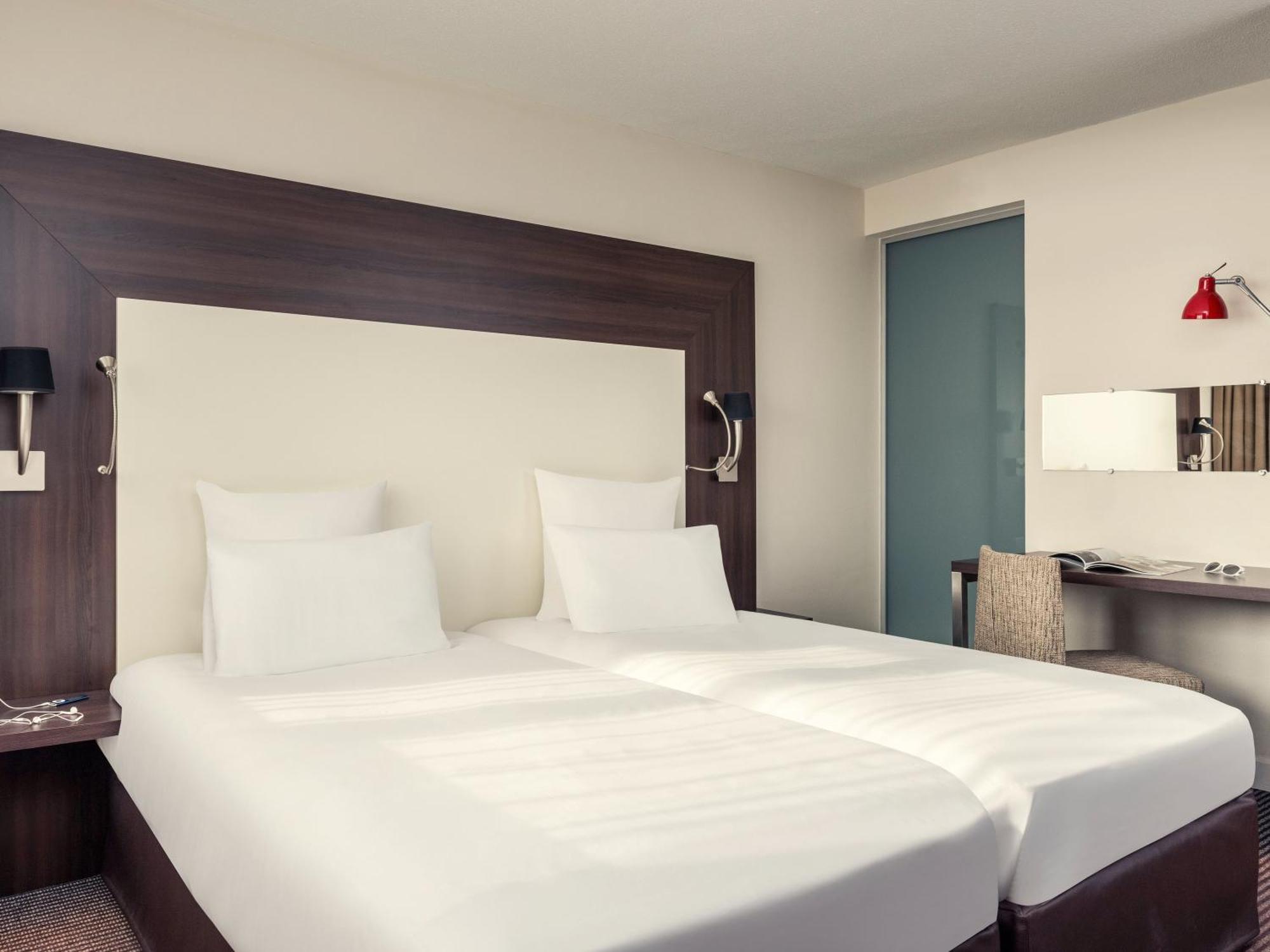 Mercure Paris Porte D'Orleans Монруж Екстер'єр фото